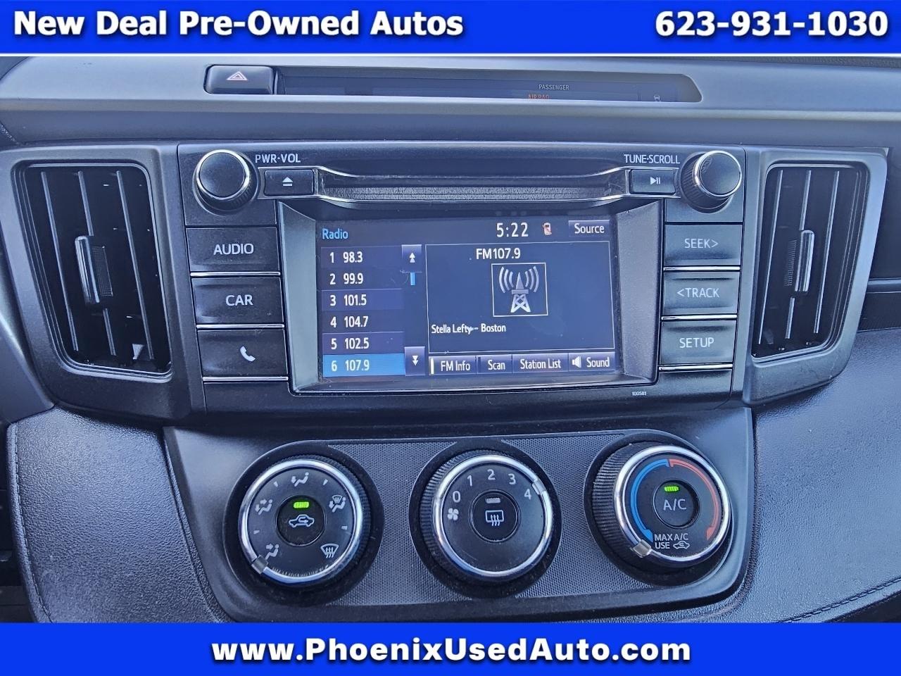 Toyota RAV4 LE FWD 2016