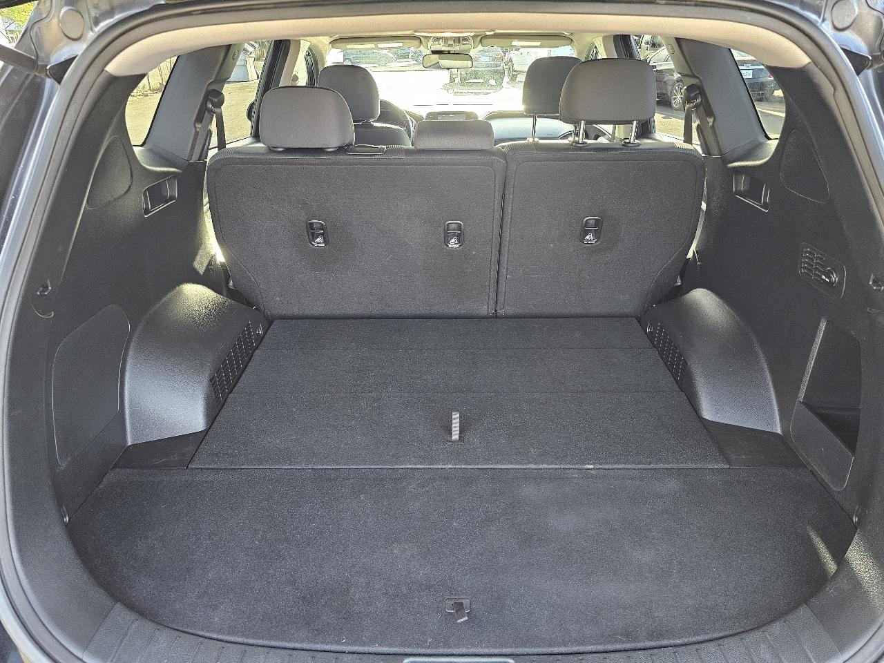 Hyundai Santa Fe SE 2.4 2019