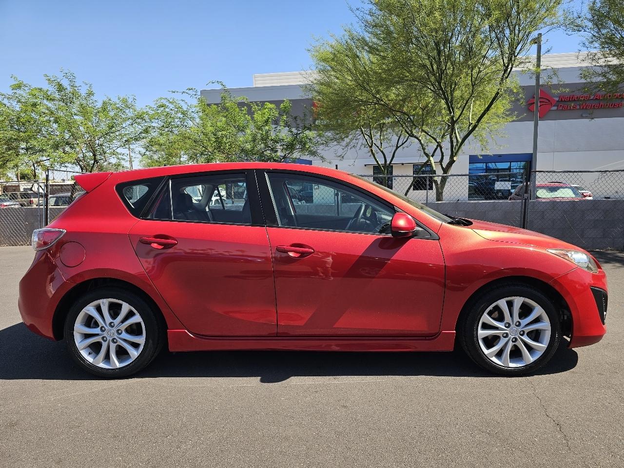 Mazda MAZDA3 s Grand Touring 5-Door 2011