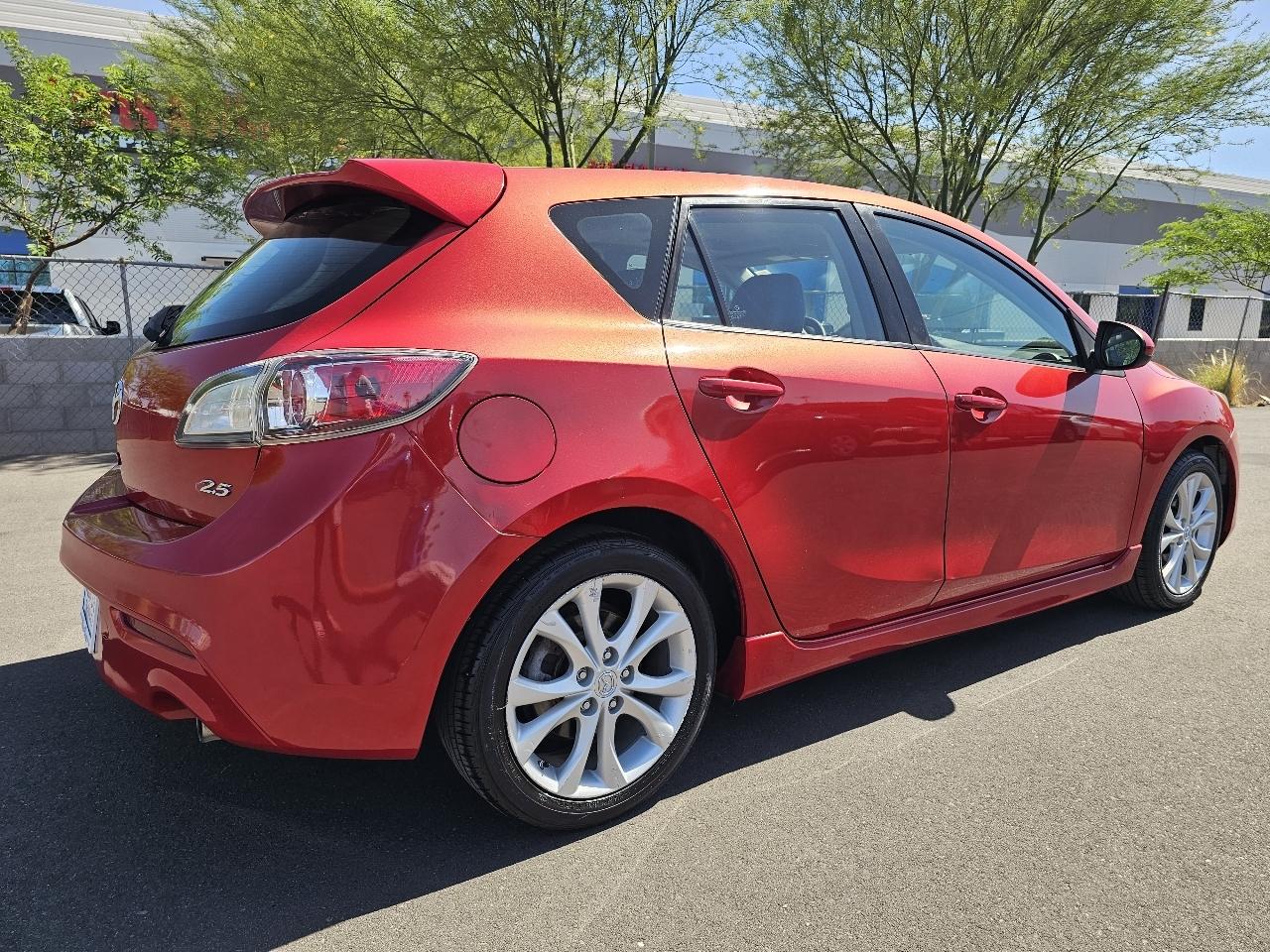 Mazda MAZDA3 s Grand Touring 5-Door 2011
