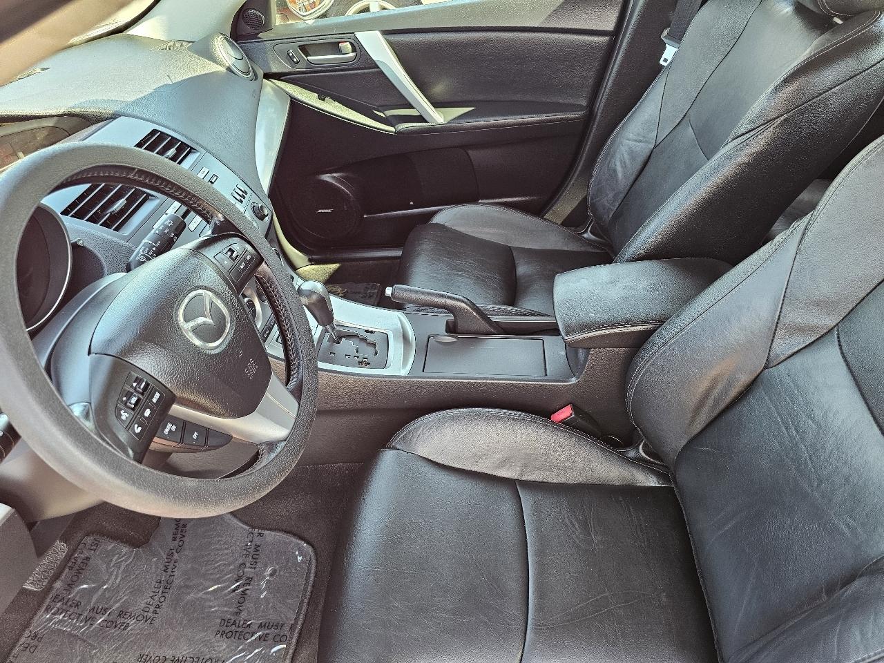 Mazda MAZDA3 s Grand Touring 5-Door 2011