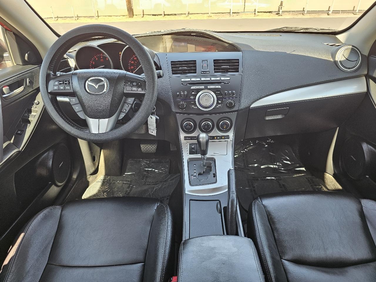 Mazda MAZDA3 s Grand Touring 5-Door 2011