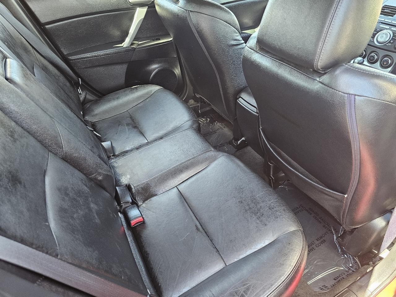Mazda MAZDA3 s Grand Touring 5-Door 2011