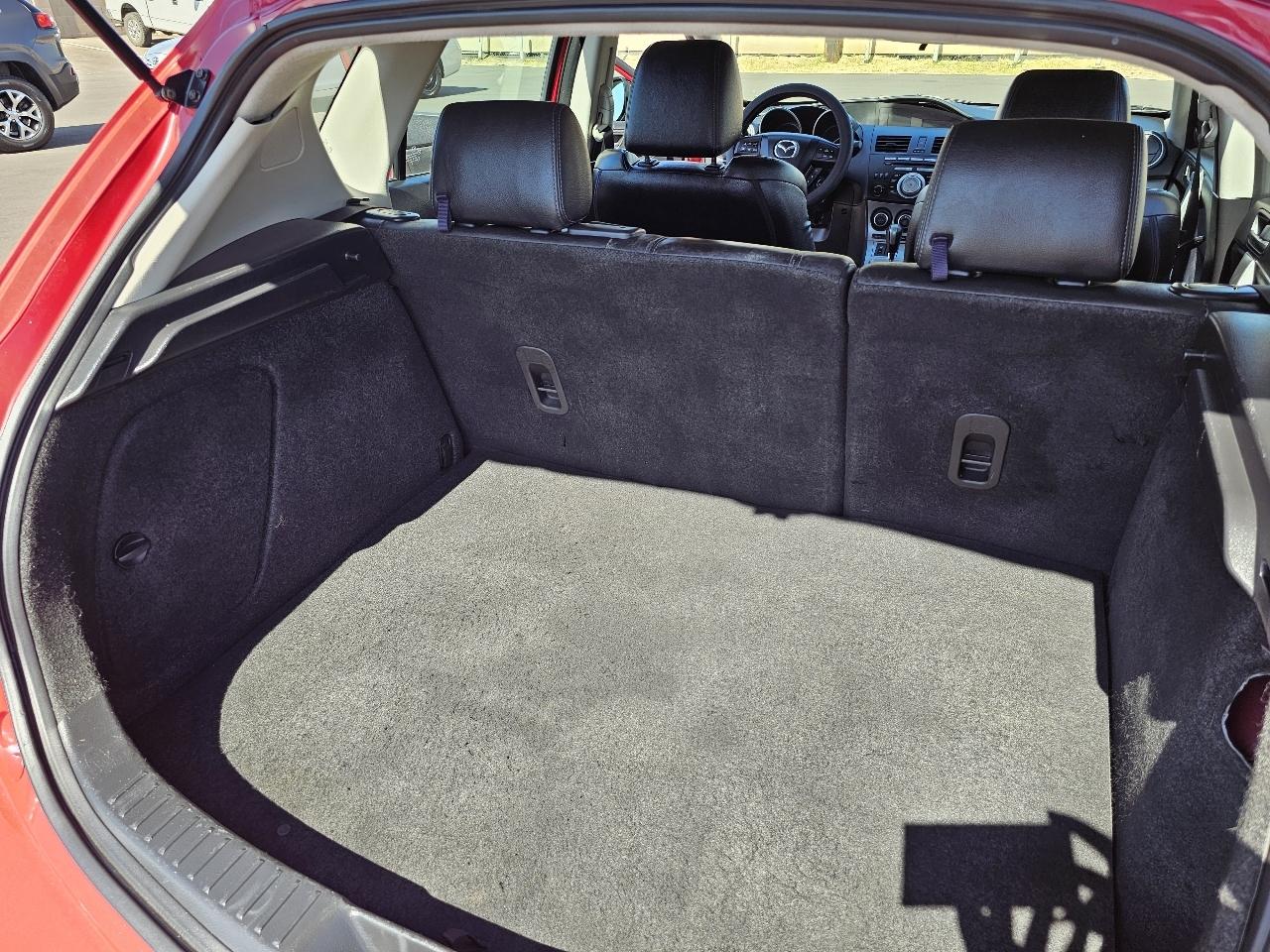 Mazda MAZDA3 s Grand Touring 5-Door 2011