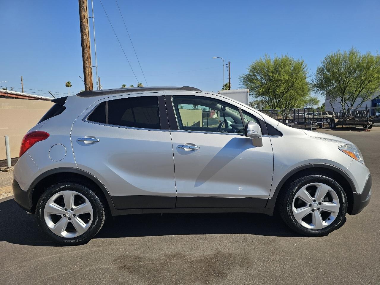 Buick Encore Base FWD 2015