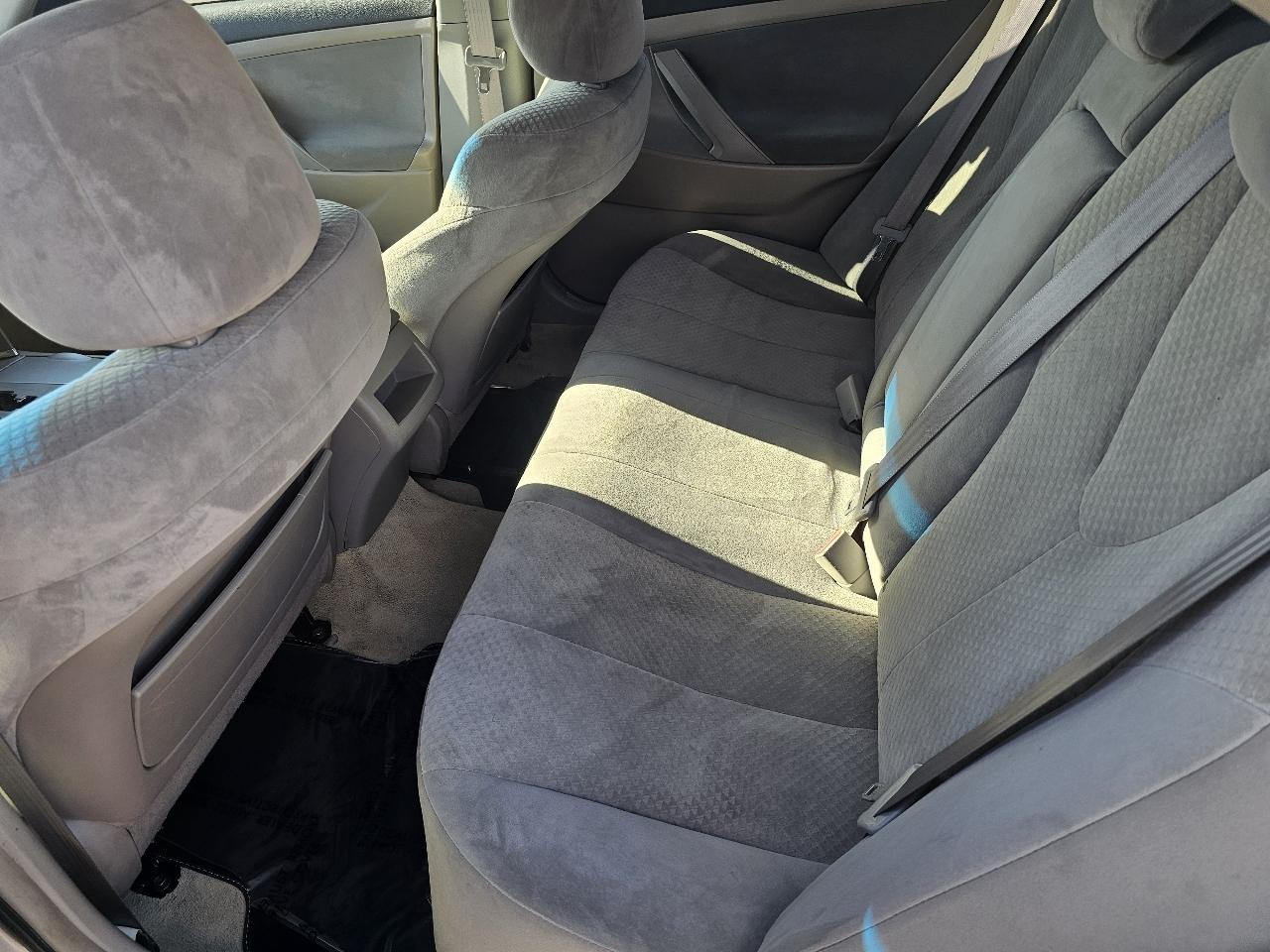 Toyota Camry LE 2009