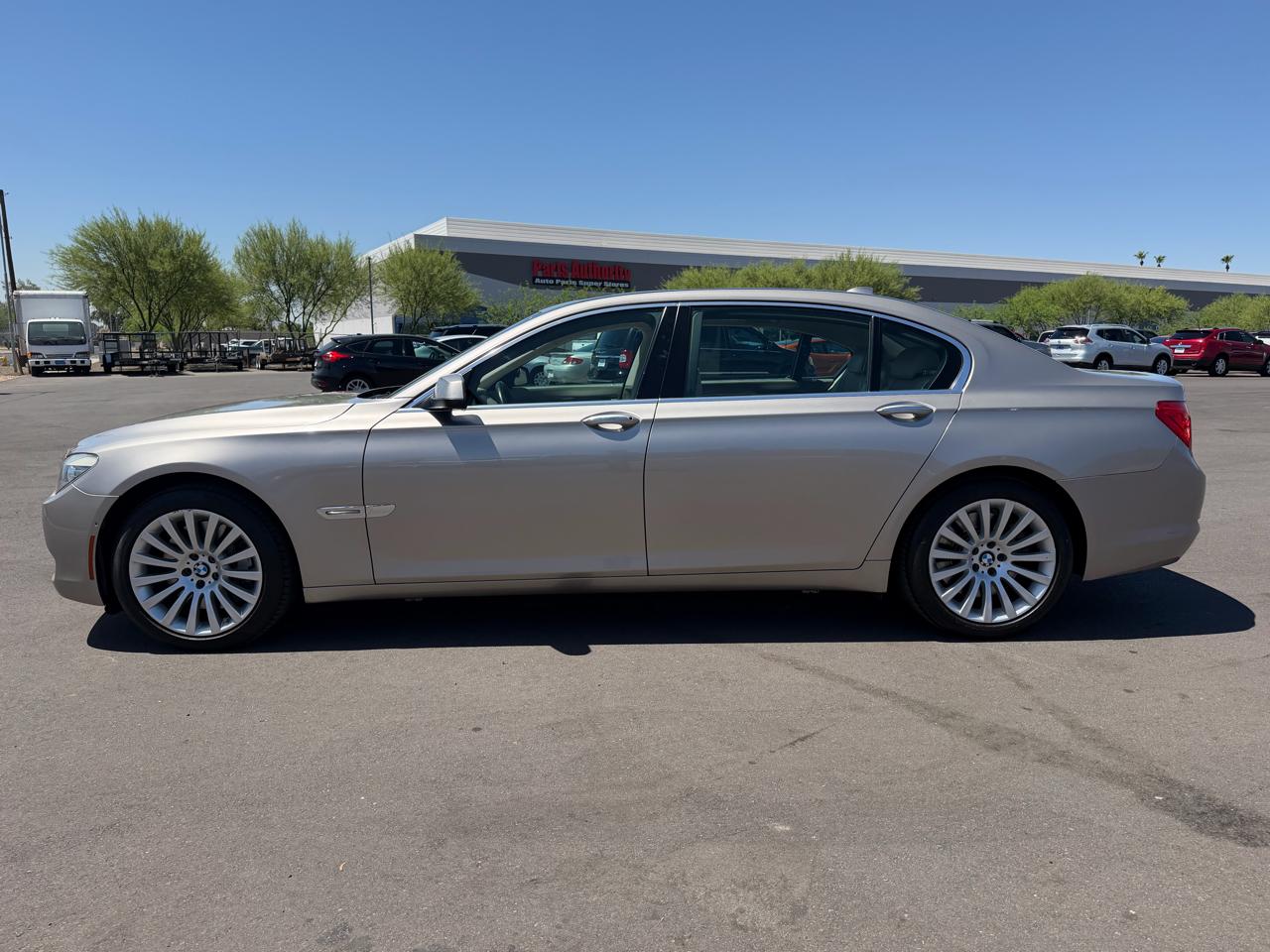 BMW 7-Series 750Li 2009