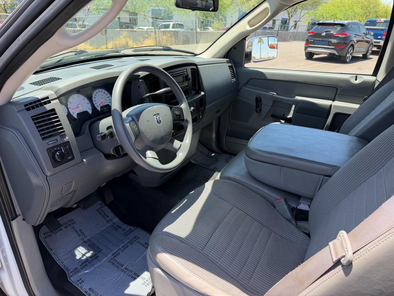 Dodge Ram 1500 2dr Reg Cab 119" WB 2008