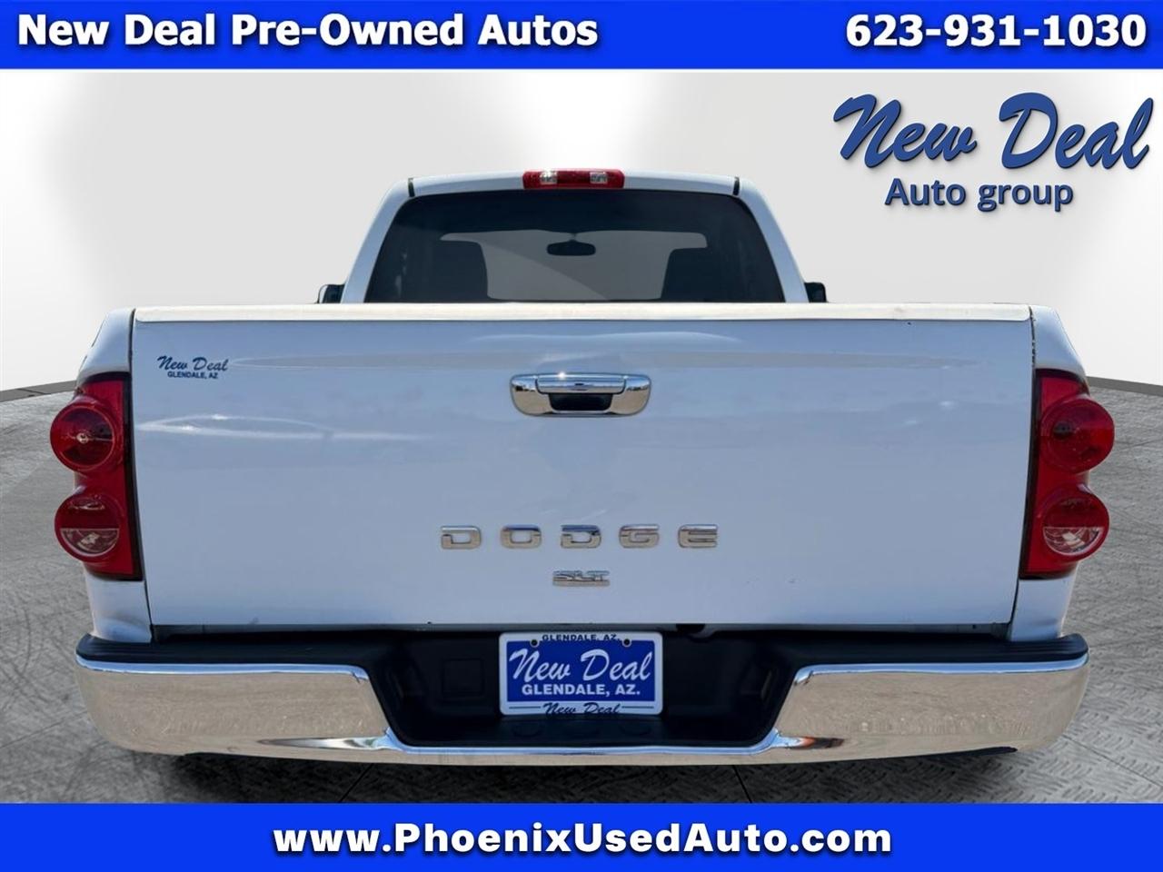 Dodge Ram 1500 2dr Reg Cab 119" WB 2008