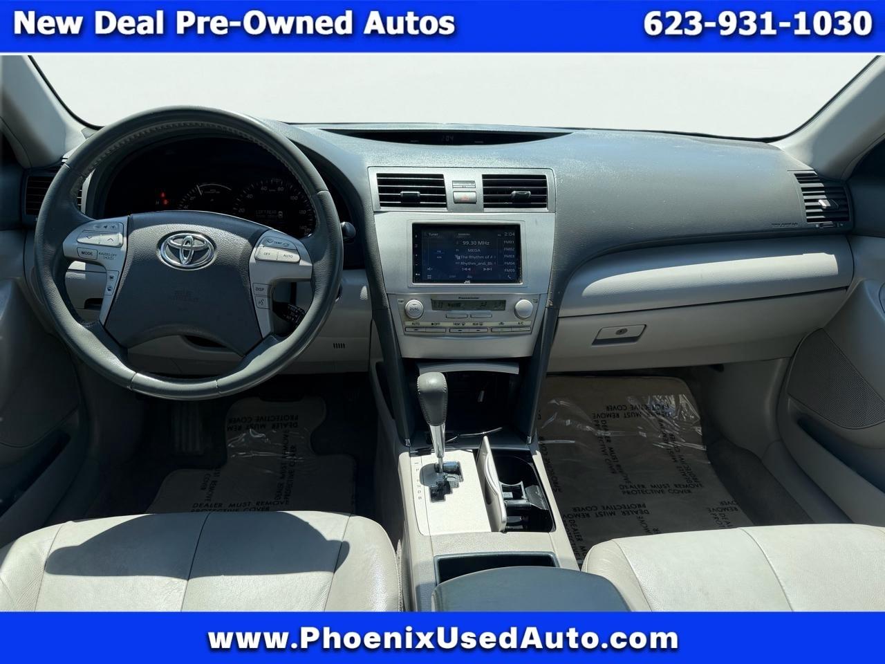 Toyota Camry Hybrid Sedan 2007