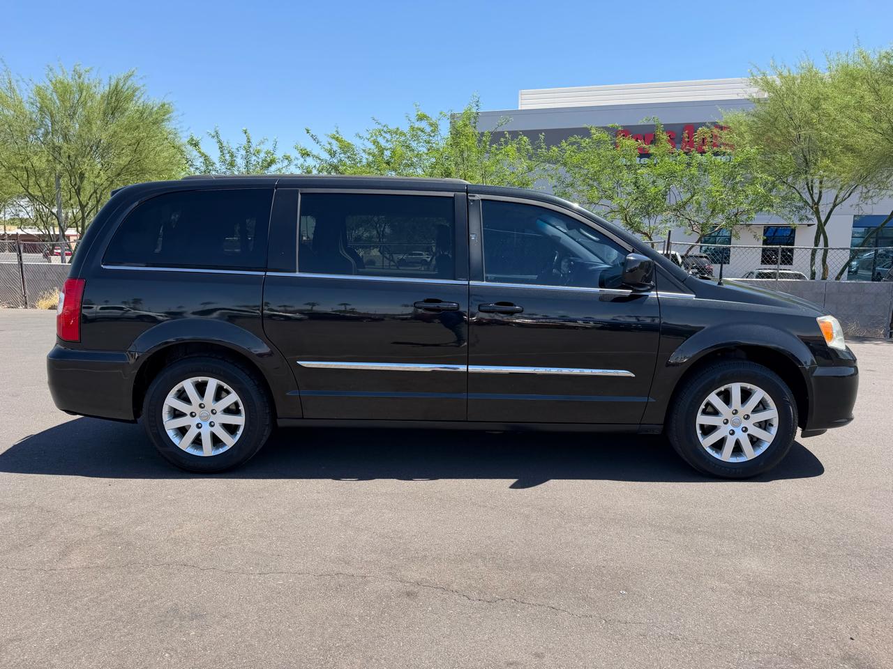 Chrysler Town & Country Touring 2014