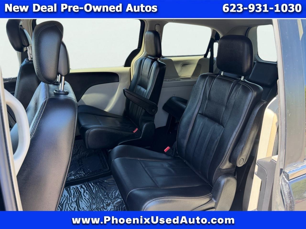 Chrysler Town & Country Touring 2014
