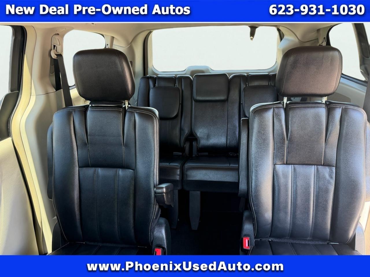 Chrysler Town & Country Touring 2014