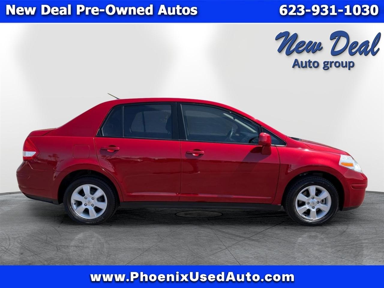 Nissan Versa 1.8 S Sedan 2010