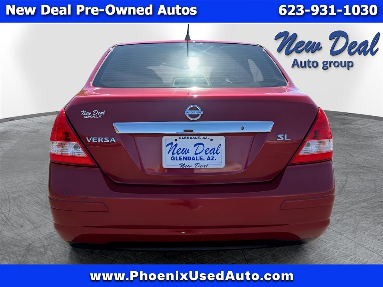 Nissan Versa 1.8 S Sedan 2010