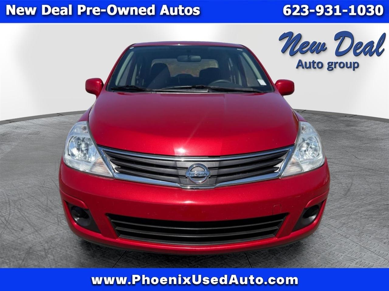 Nissan Versa 1.8 S Sedan 2010