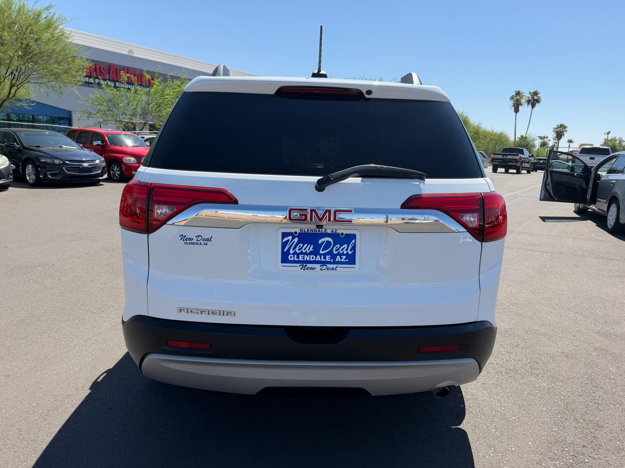 GMC Acadia SLE-2 FWD 2018
