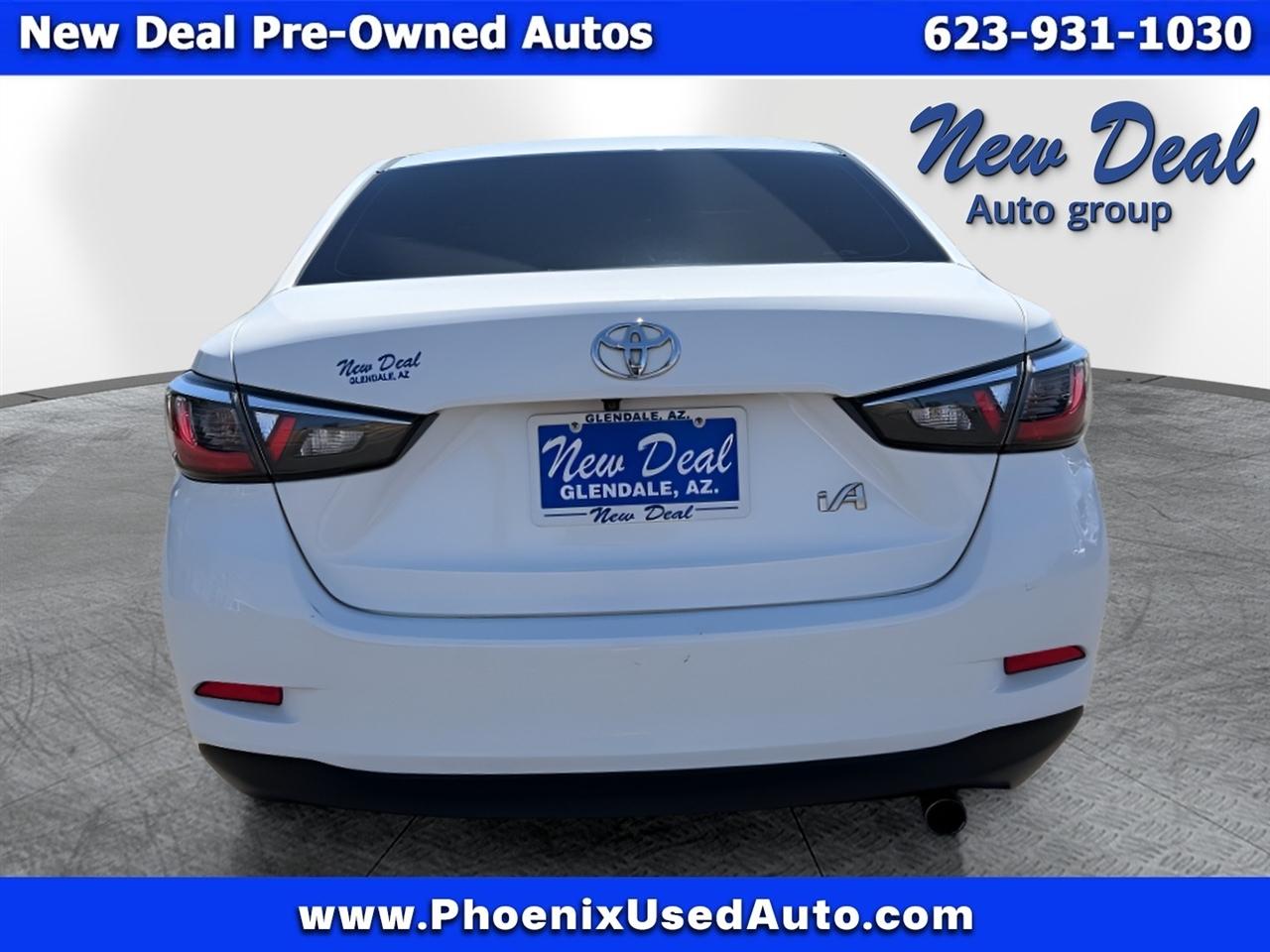 Toyota Yaris iA 6A 2017