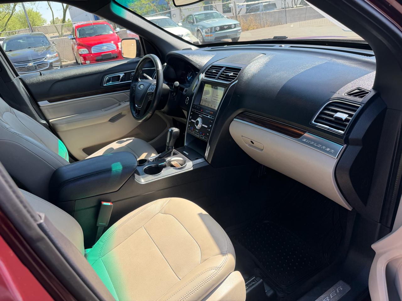 Ford Explorer Limited FWD 2018