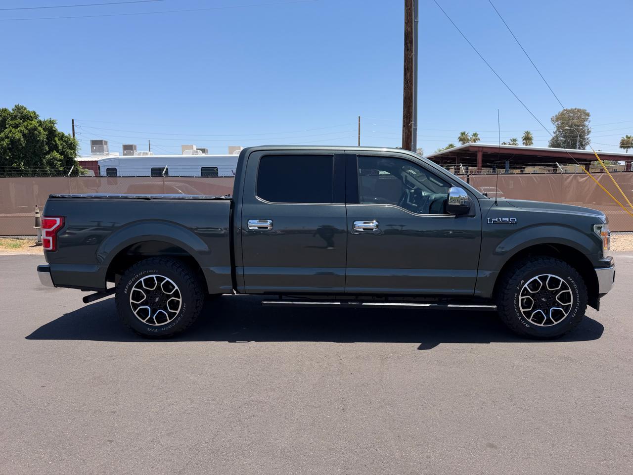 Ford F-150 2WD SuperCrew 139" XL 2018