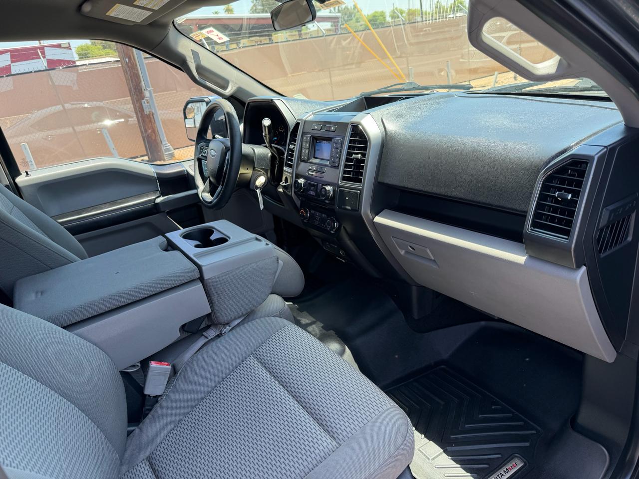 Ford F-150 2WD SuperCrew 139" XL 2018