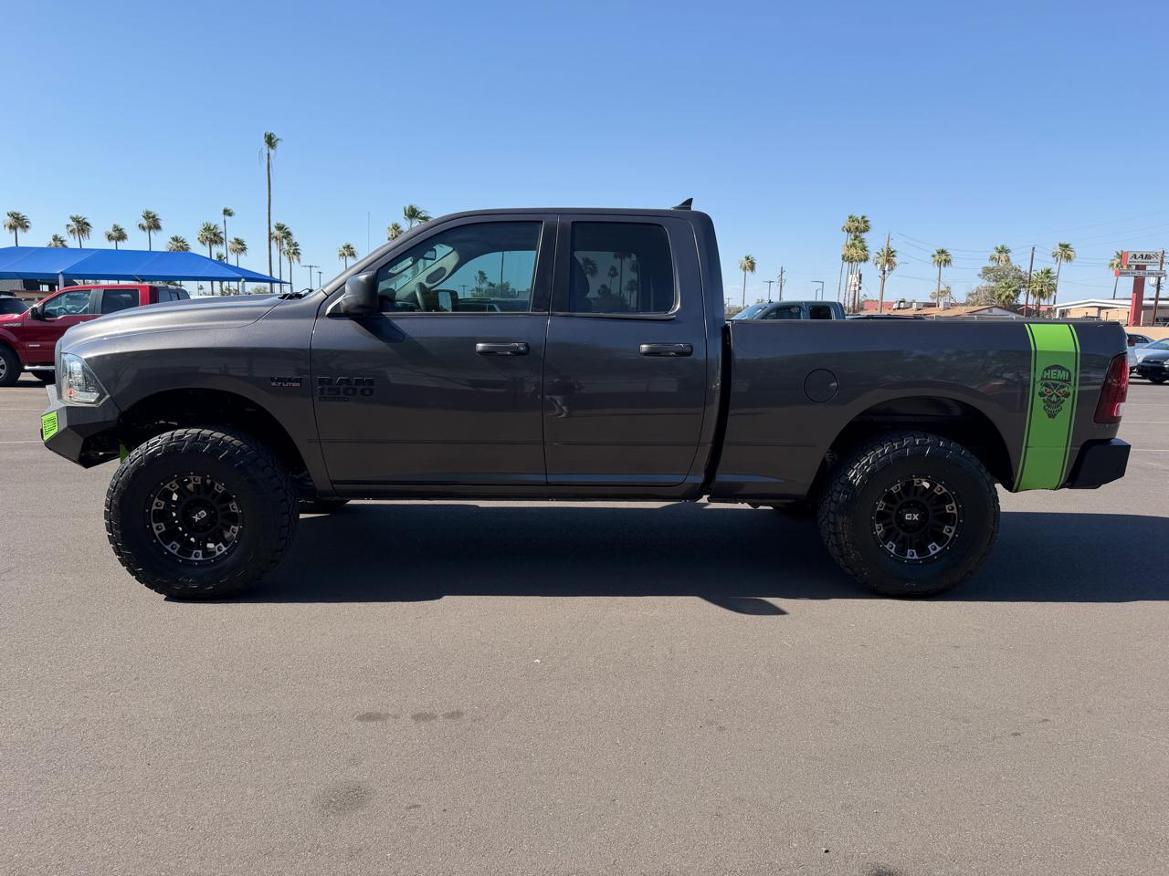 RAM 1500 Classic Tradesman Quad Cab 2WD 2019