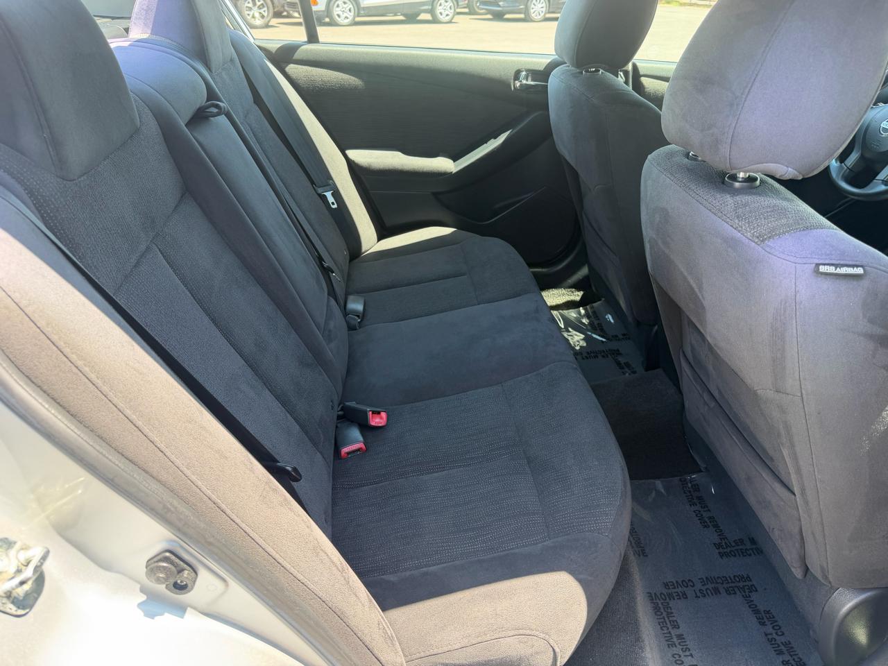 Nissan Altima 2.5 S 2011