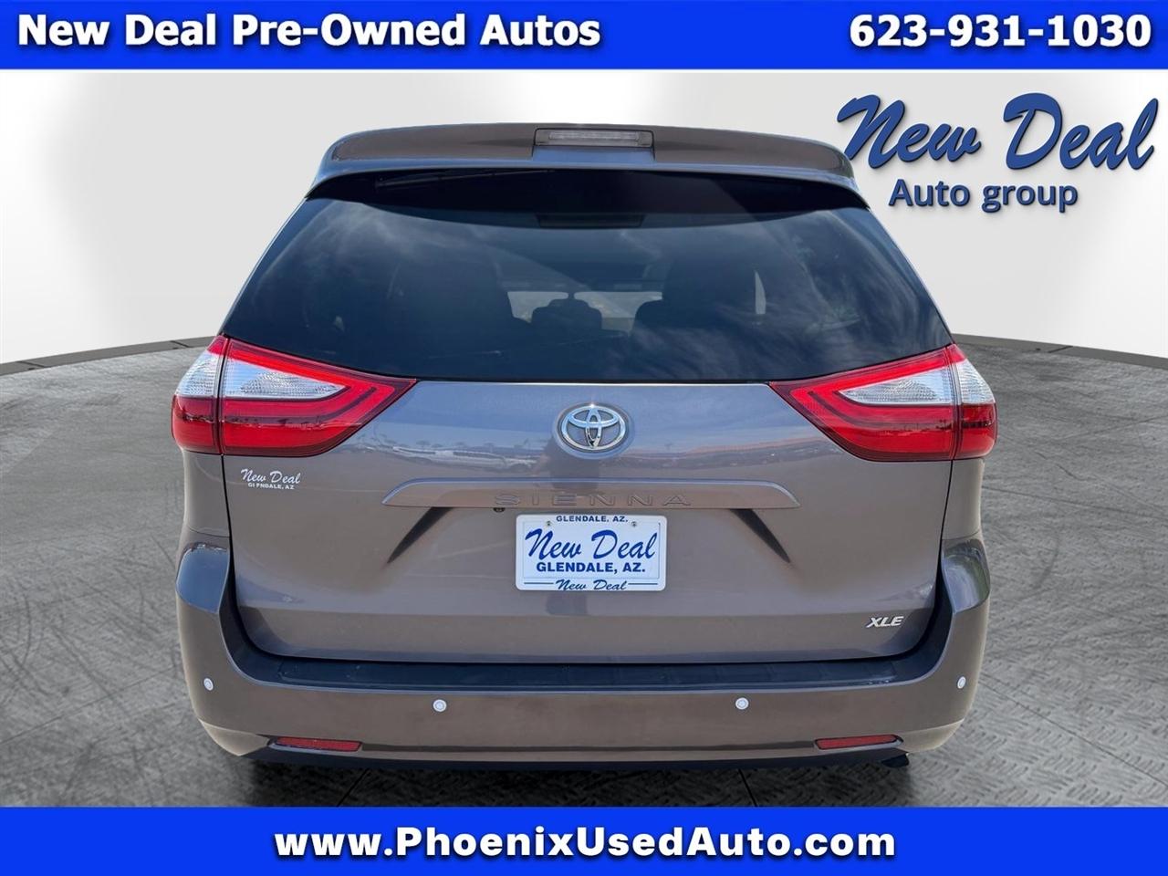 Toyota Sienna XLE FWD 8-Passenger V6 2015