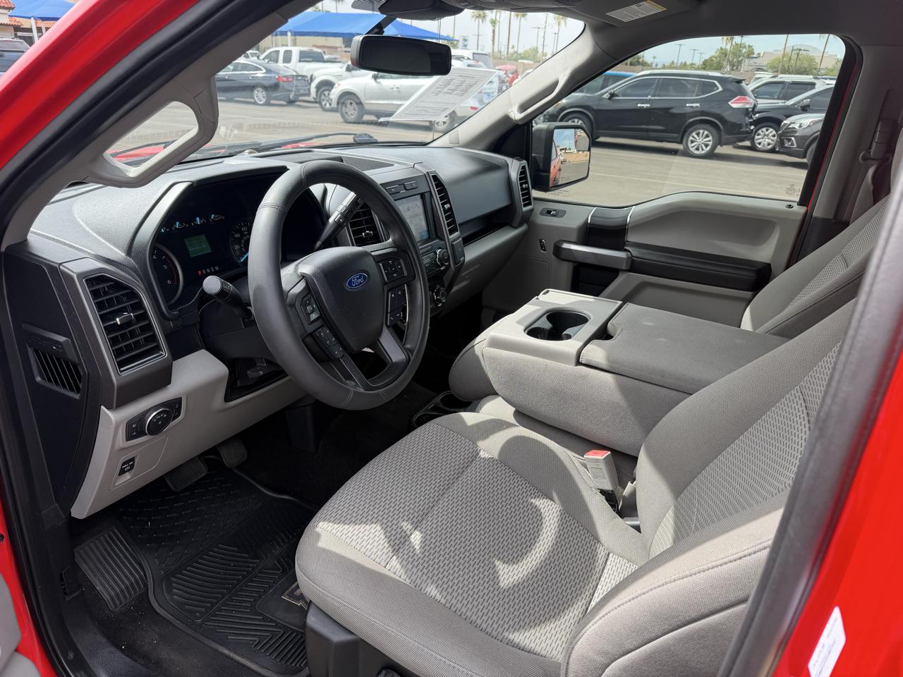 Ford F-150 2WD SuperCrew 139" XL 2019