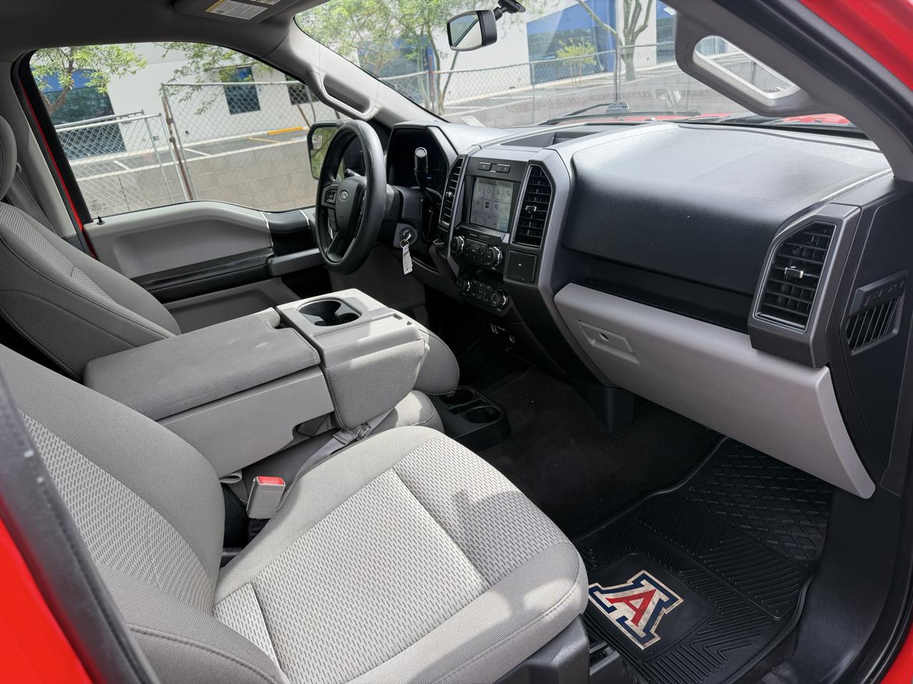 Ford F-150 2WD SuperCrew 139" XL 2019