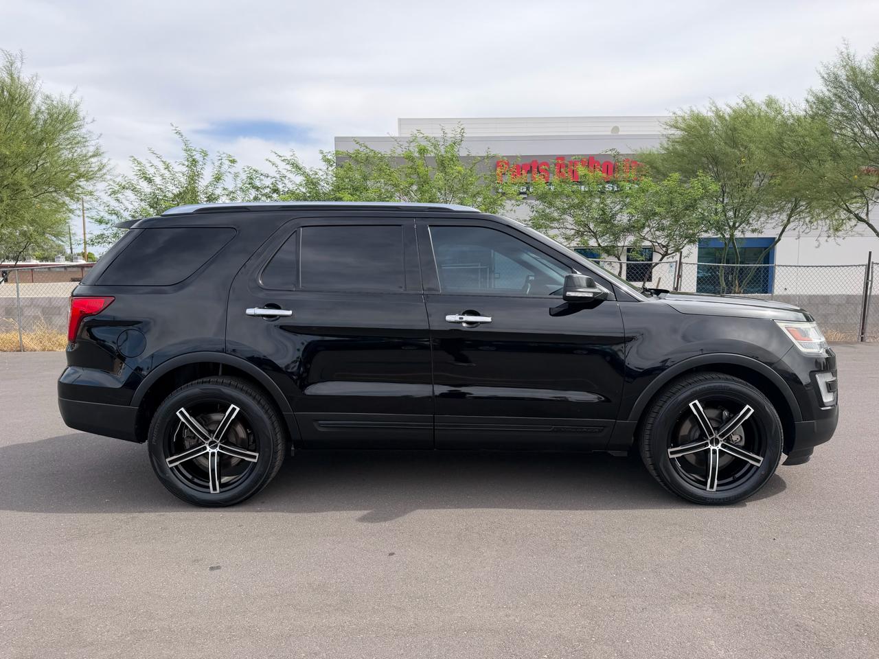 Ford Explorer Limited 4WD 2017