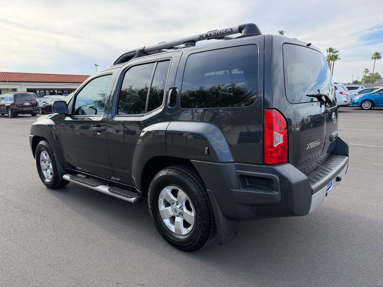 Nissan Xterra X 2WD 2010