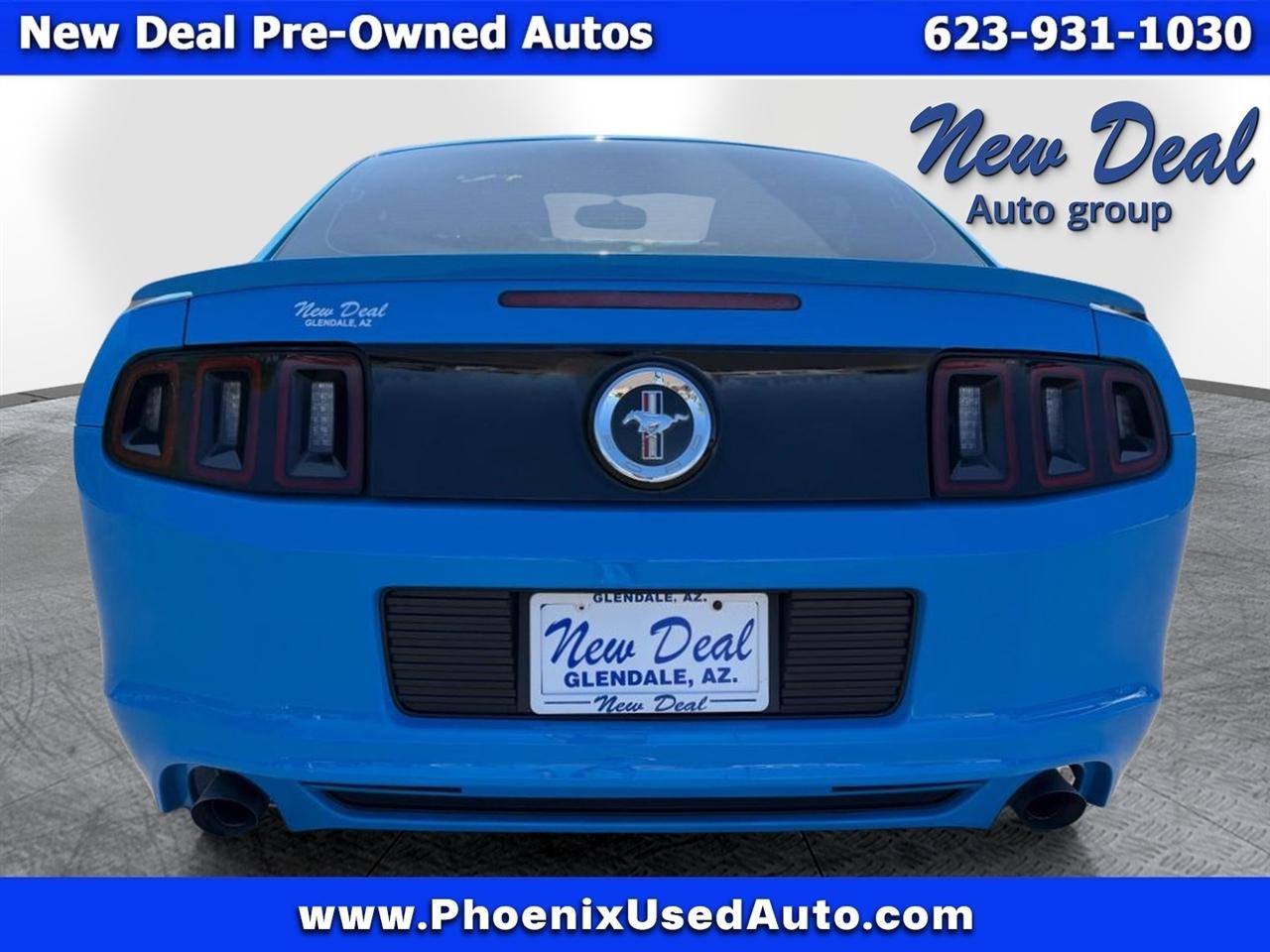 Ford Mustang V6 Coupe 2014