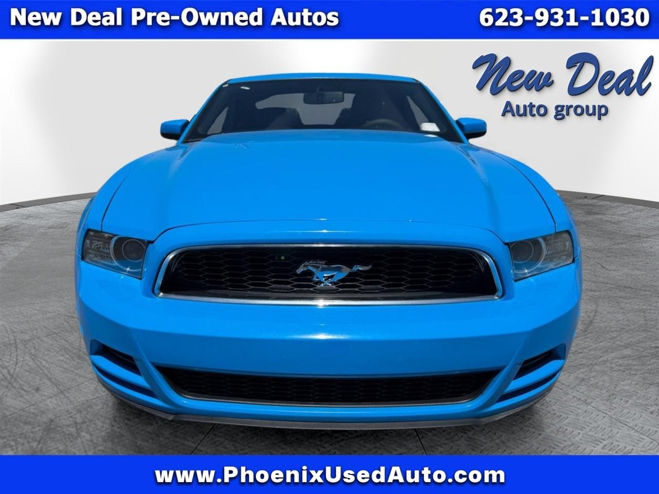 Ford Mustang V6 Coupe 2014