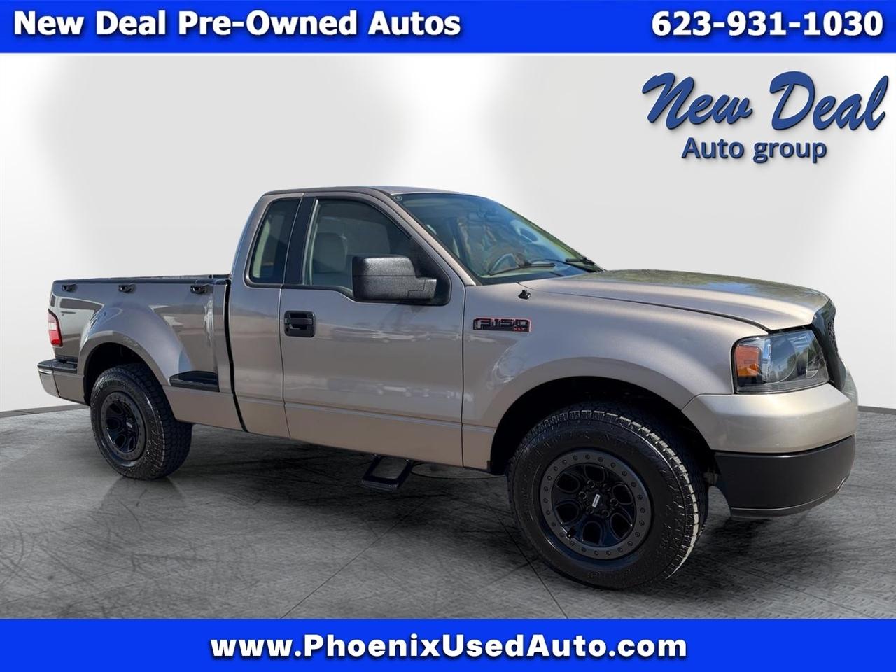 2005 Ford F-150 2WD Reg Cab 126" STX