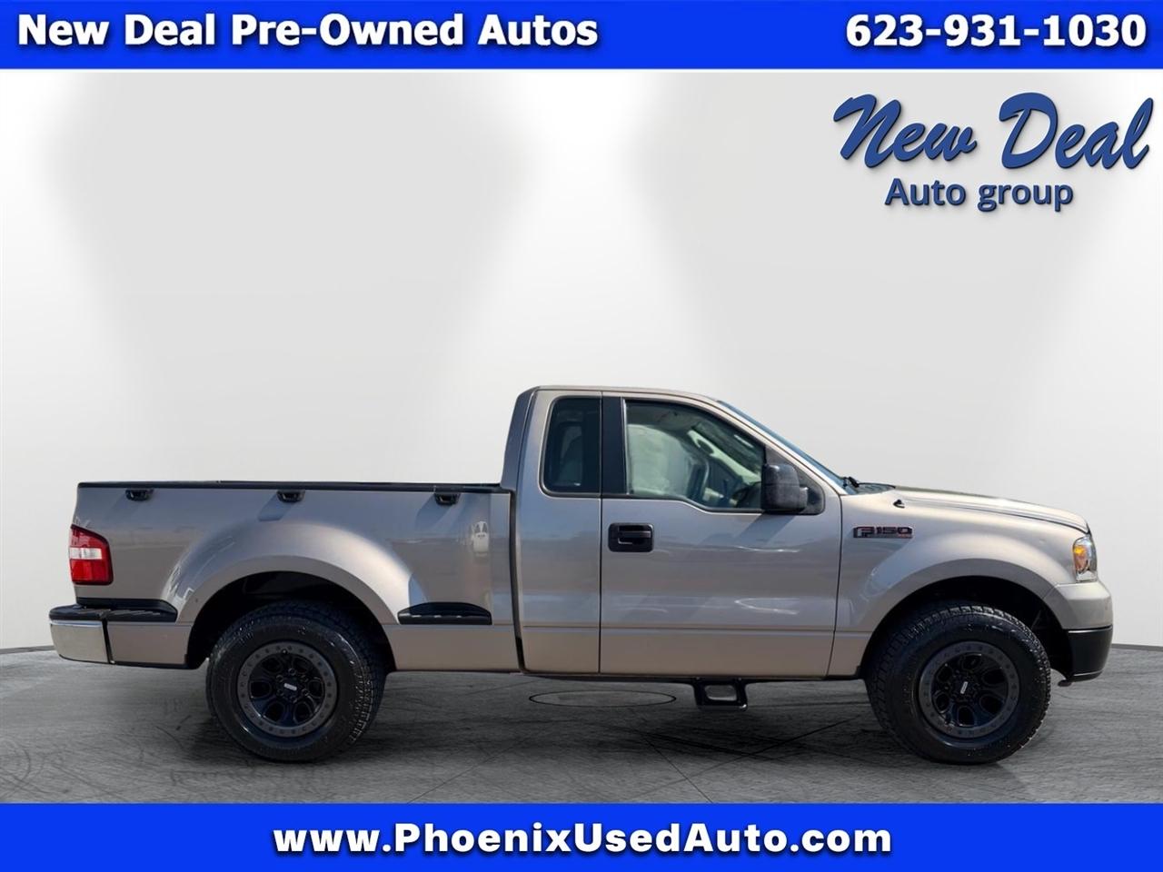 Ford F-150 2WD Reg Cab 126" STX 2005