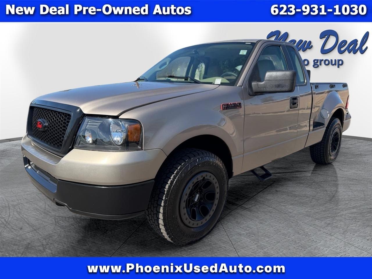 Ford F-150 2WD Reg Cab 126" STX 2005