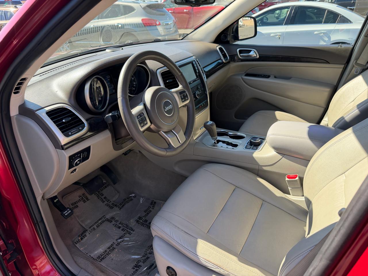 Jeep Grand Cherokee Laredo 4WD 2013