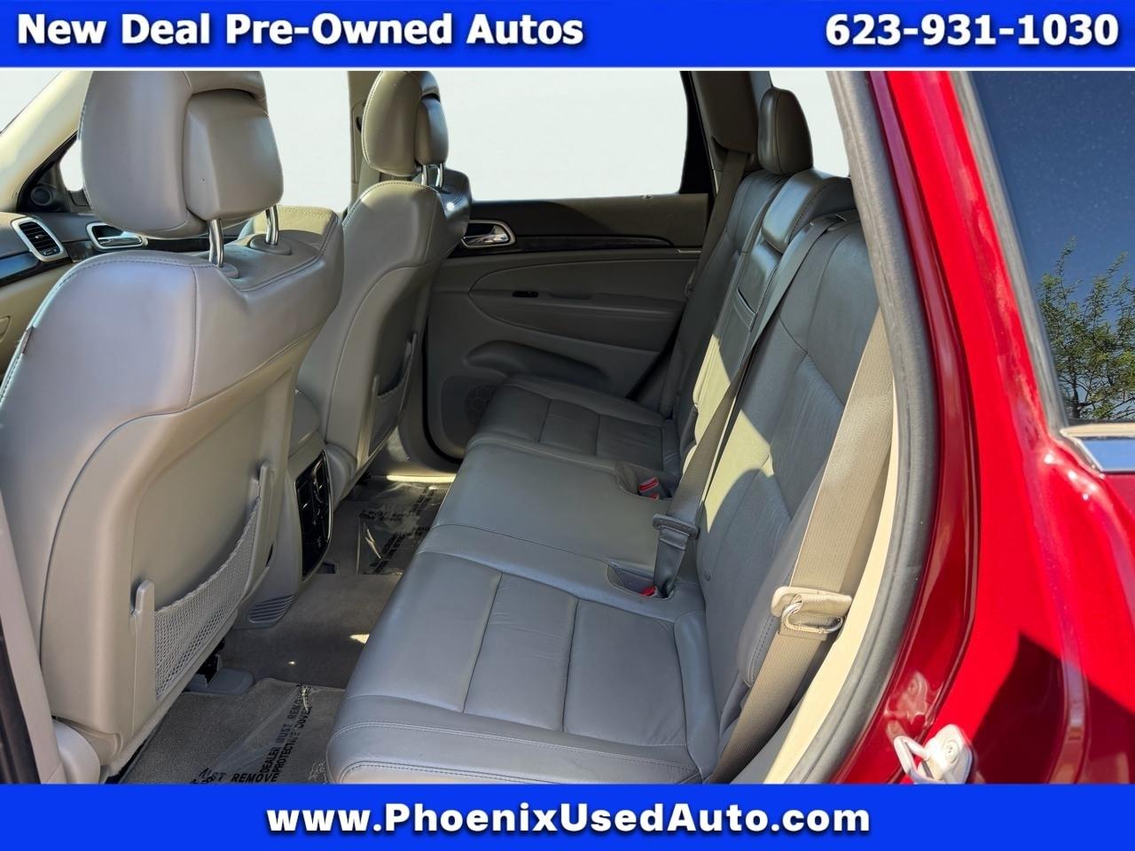 Jeep Grand Cherokee Laredo 4WD 2013