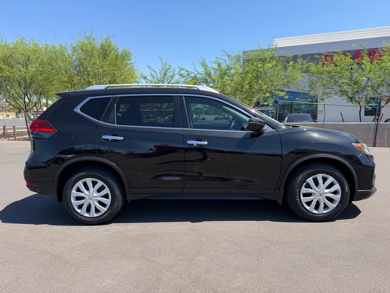 Nissan Rogue S 2WD 2017