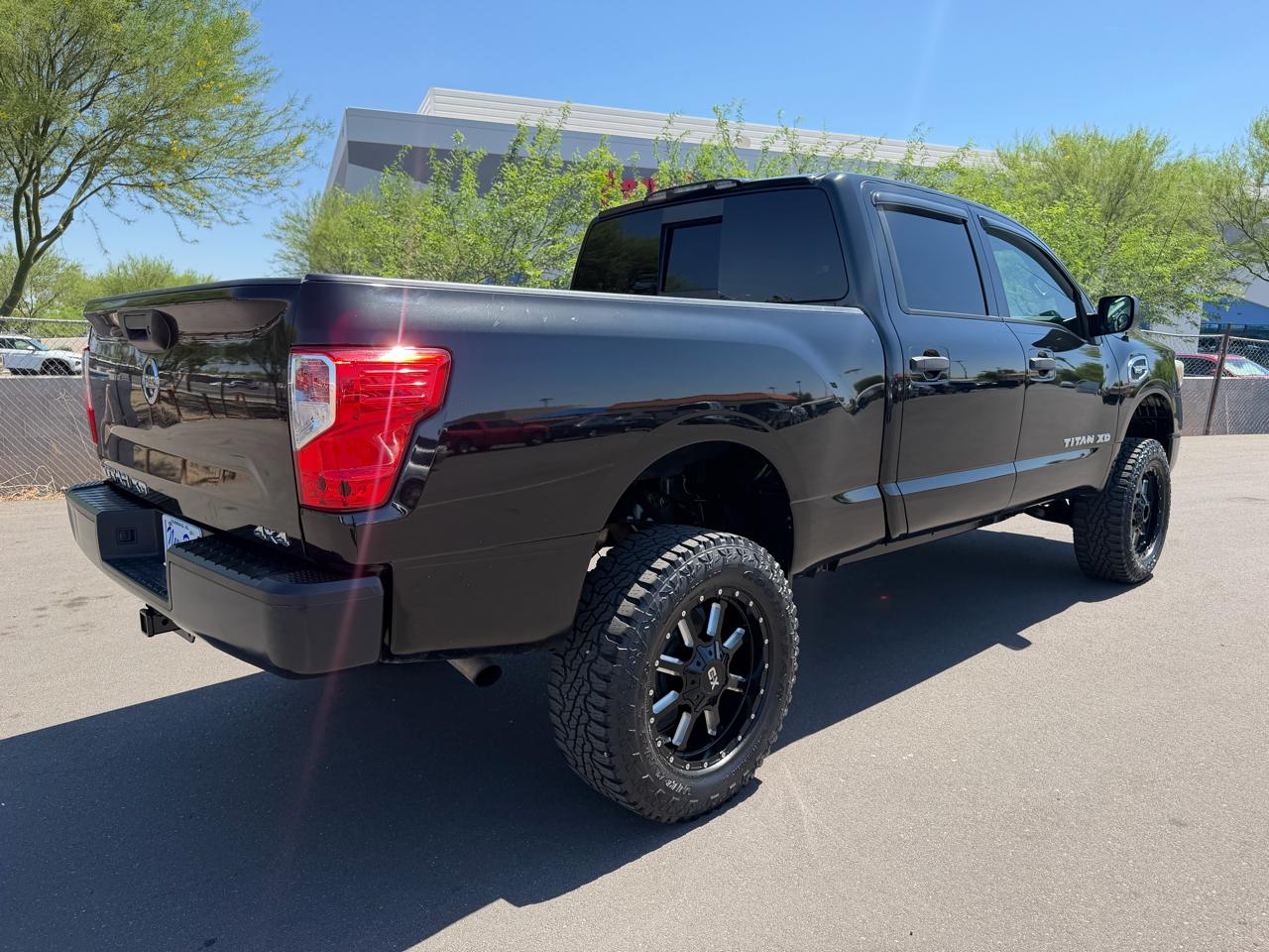 Nissan Titan XD S 4WD 2016