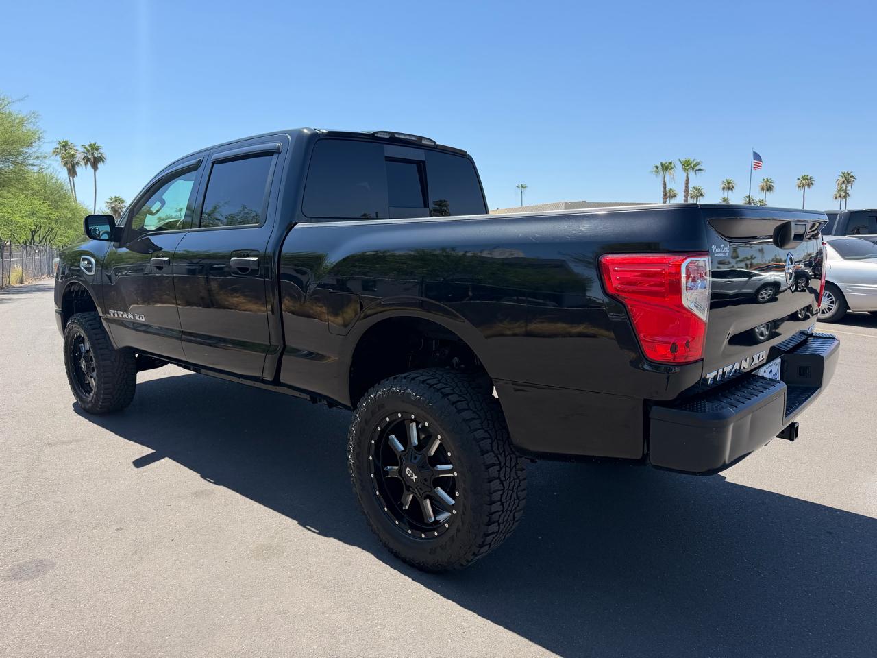 Nissan Titan XD S 4WD 2016