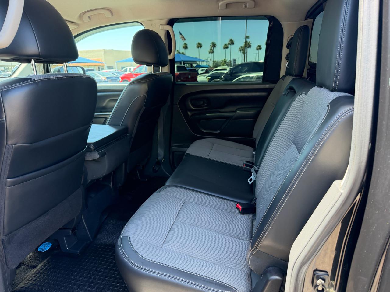 Nissan Titan XD S 4WD 2016