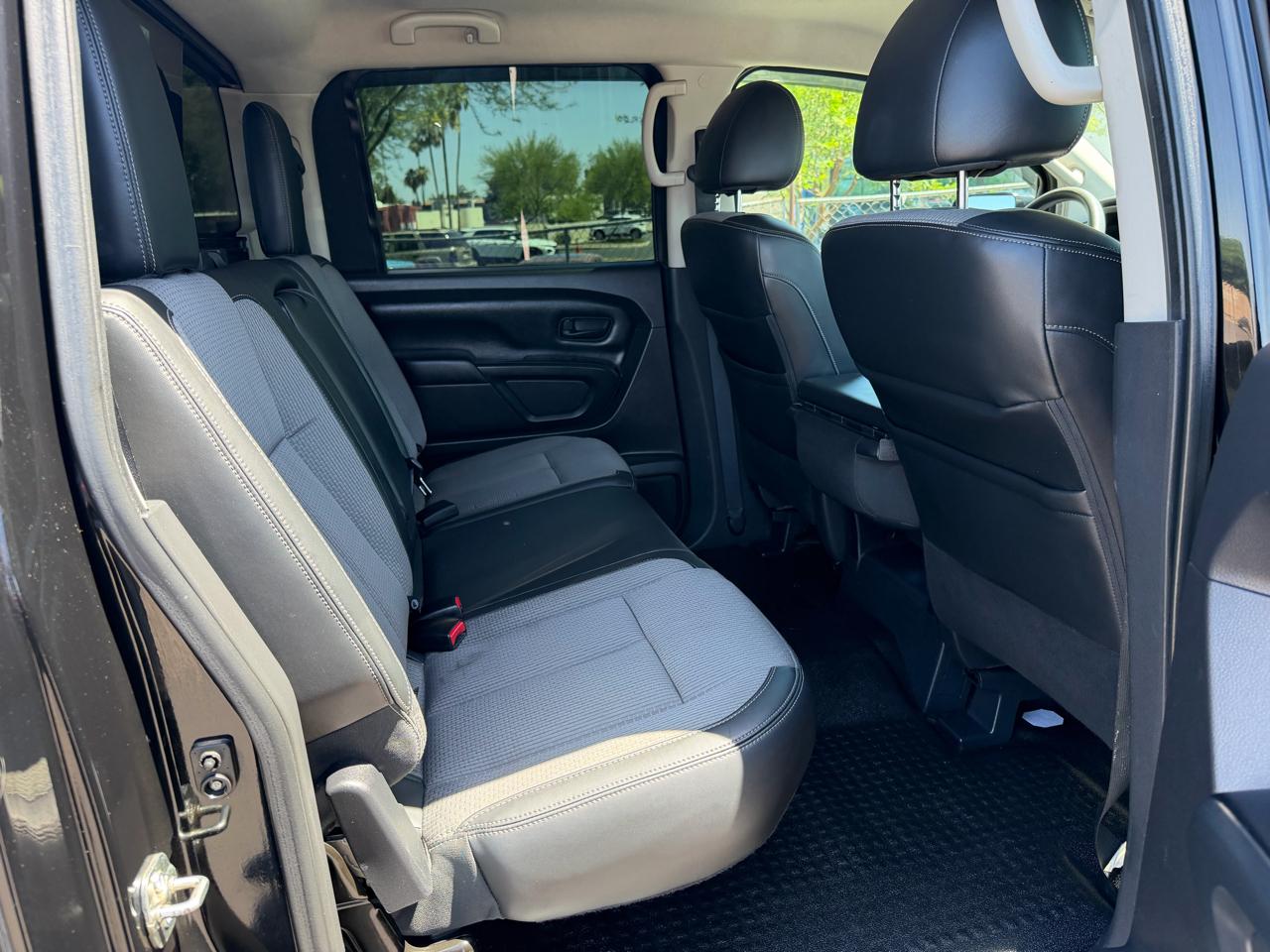 Nissan Titan XD S 4WD 2016