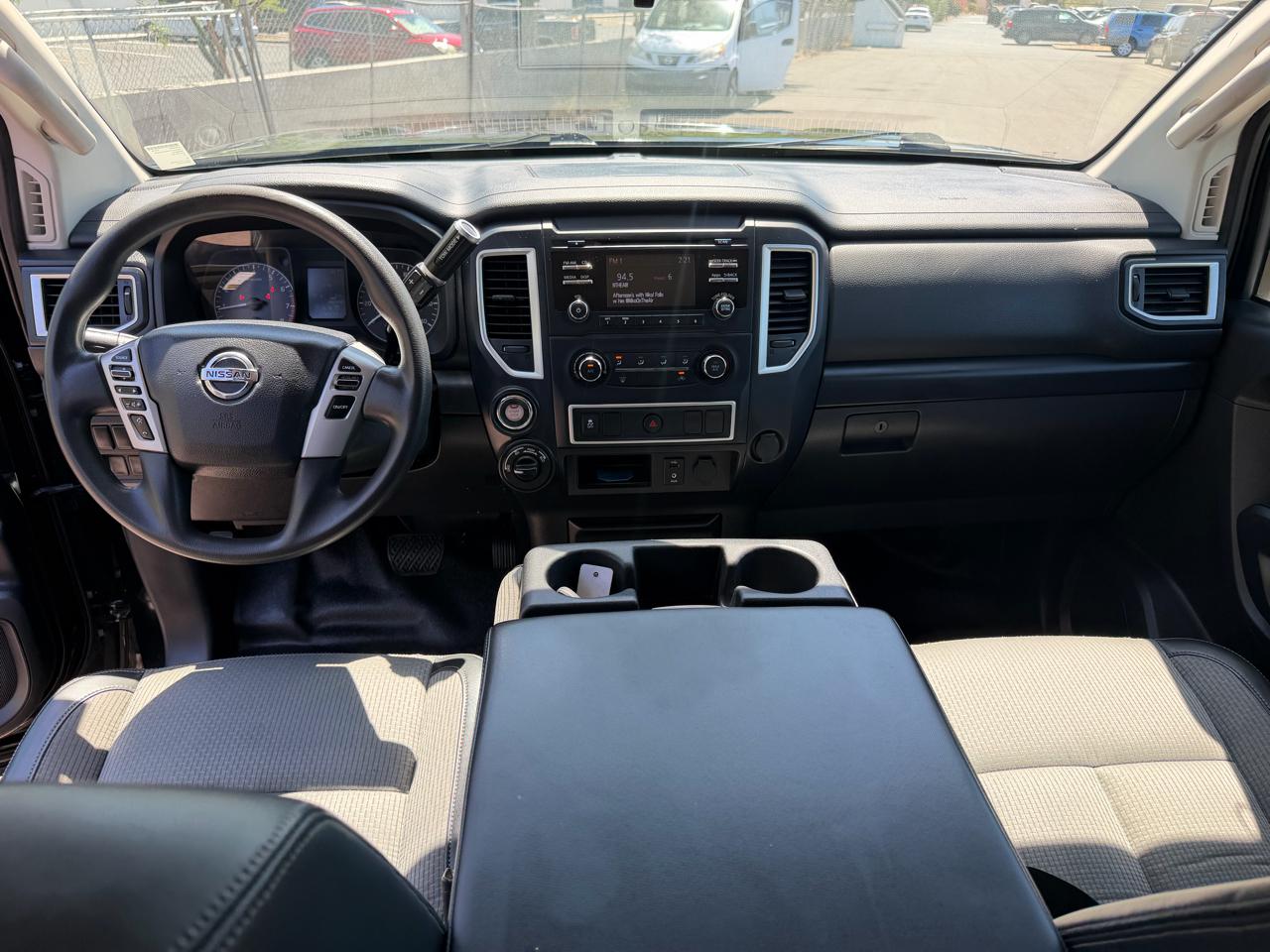 Nissan Titan XD S 4WD 2016