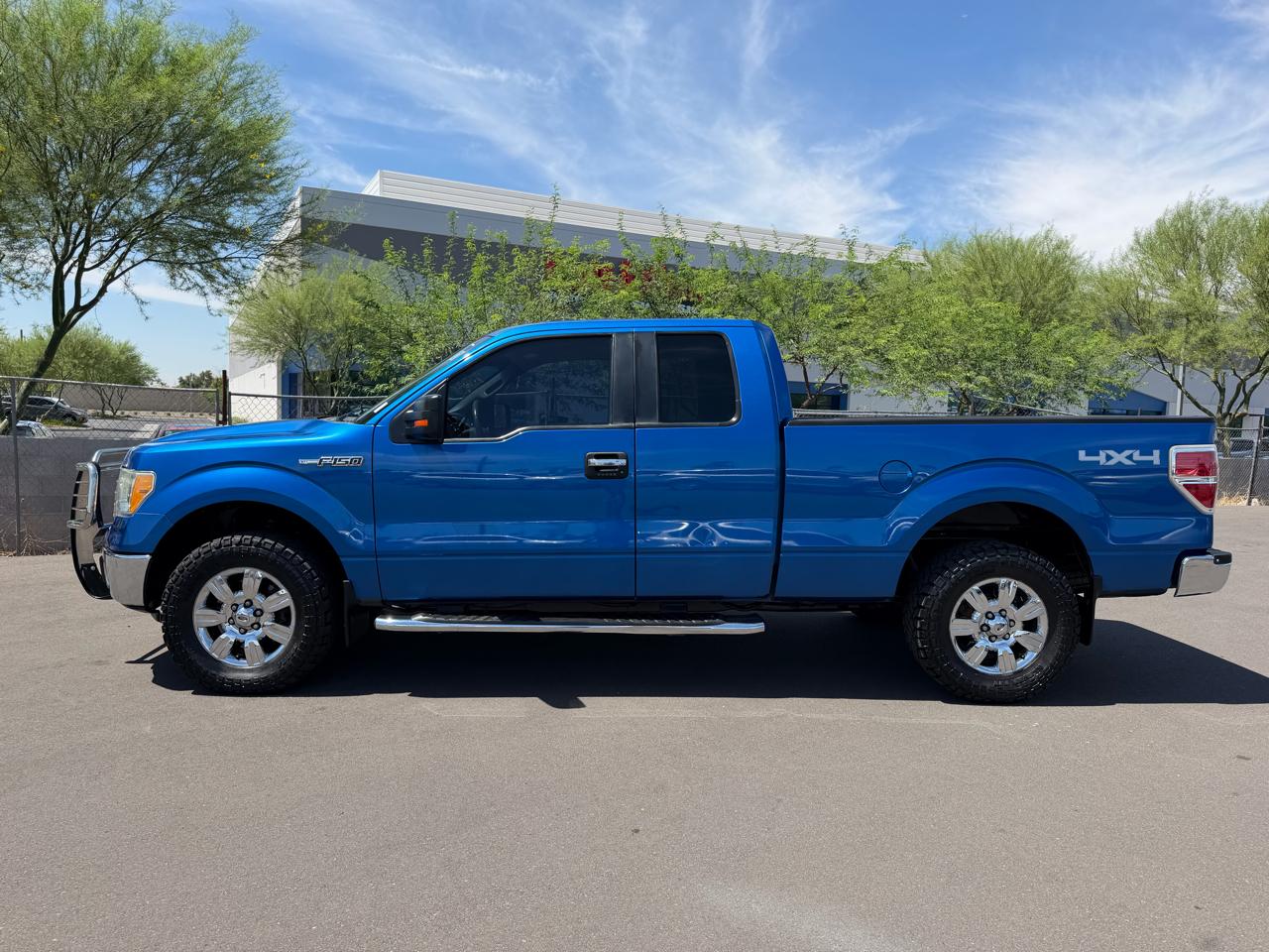Ford F-150 4WD SuperCab 133" XLT 2010