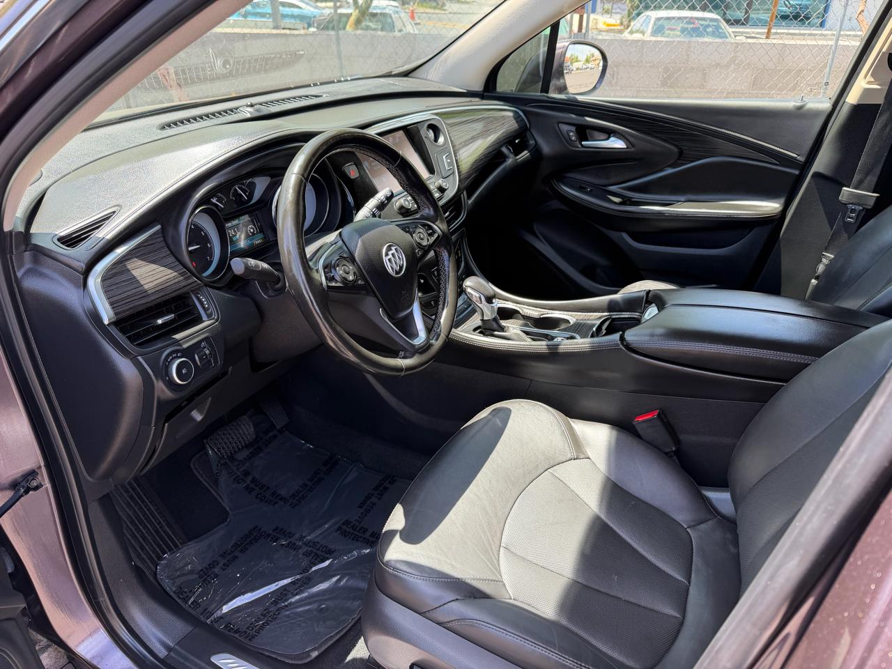 Buick Envision Essense 2017
