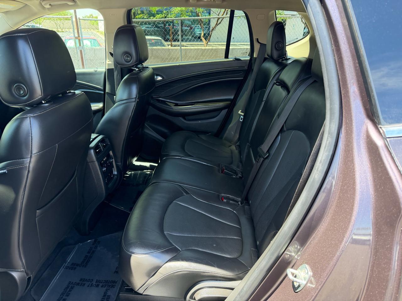 Buick Envision Essense 2017