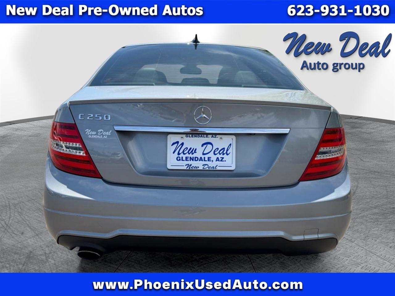 Mercedes-Benz C-Class C250 Luxury Sedan 2012