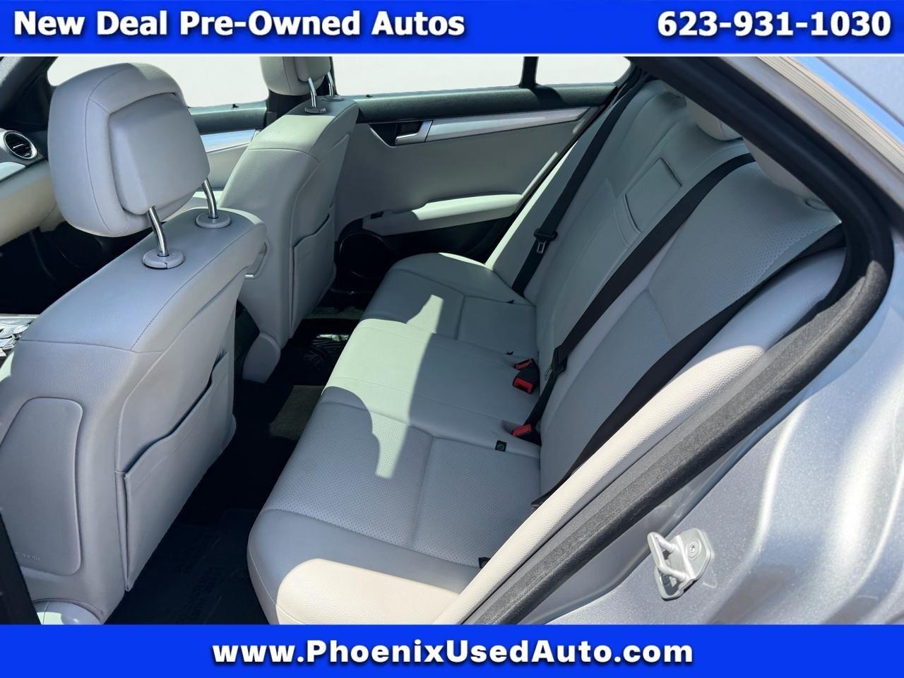 Mercedes-Benz C-Class C250 Luxury Sedan 2012